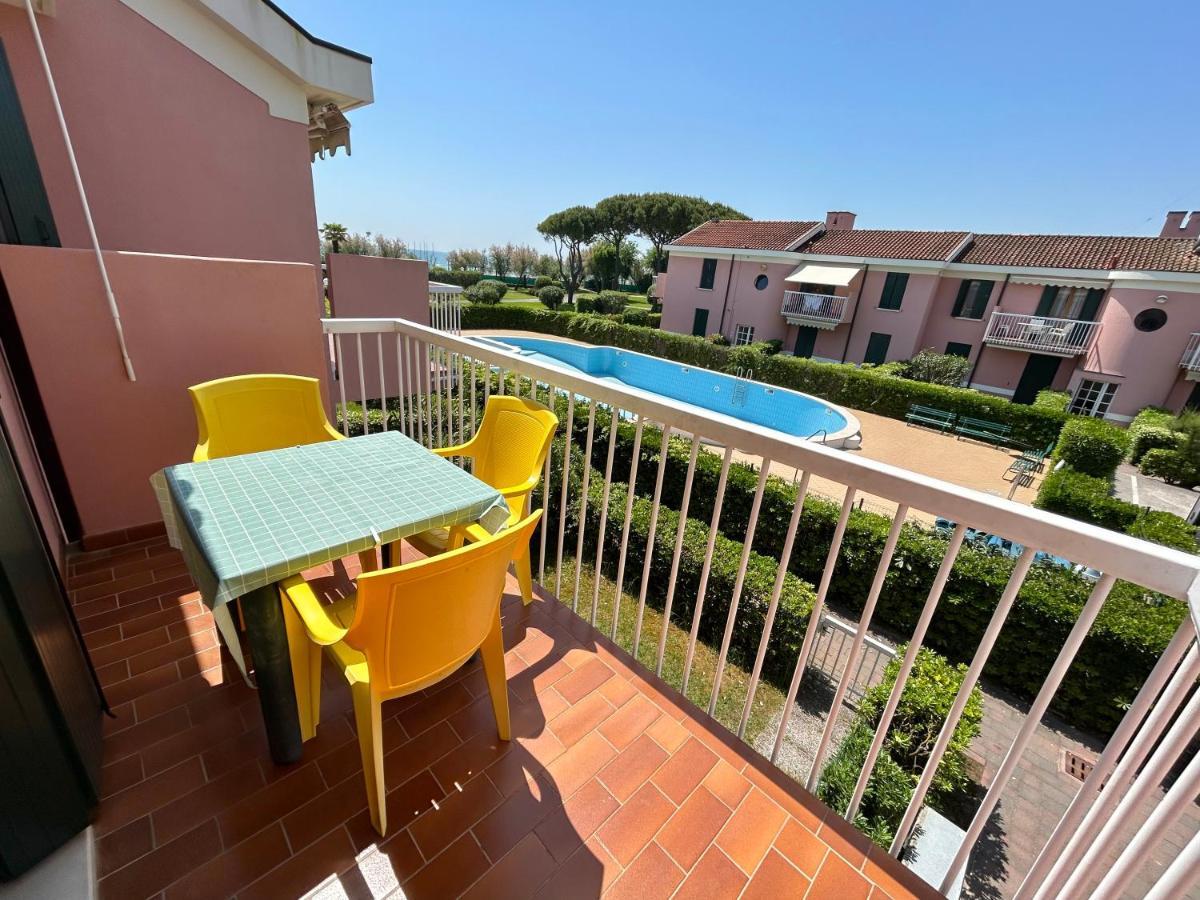Seaside Terrace & Pool Getaway Daire Cavallino-Treporti Dış mekan fotoğraf