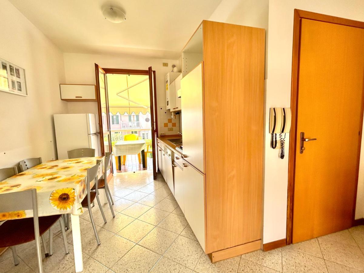 Seaside Terrace & Pool Getaway Daire Cavallino-Treporti Dış mekan fotoğraf